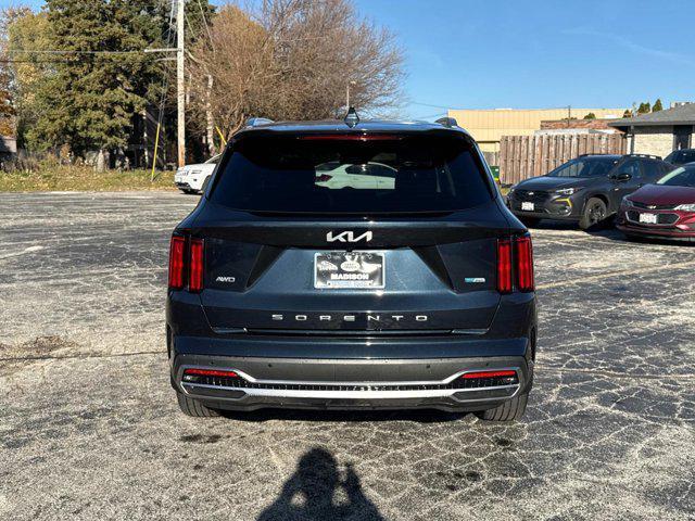 used 2022 Kia Sorento Plug-In Hybrid car, priced at $27,998