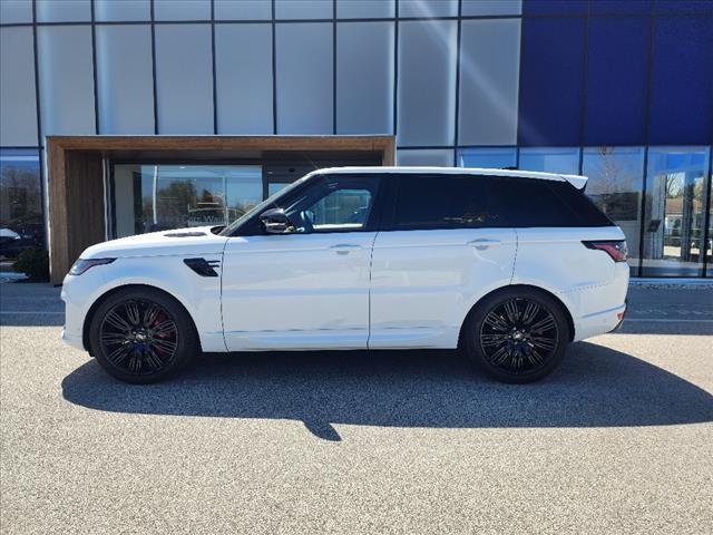 new 2024 Land Rover Discovery car, priced at $79,878