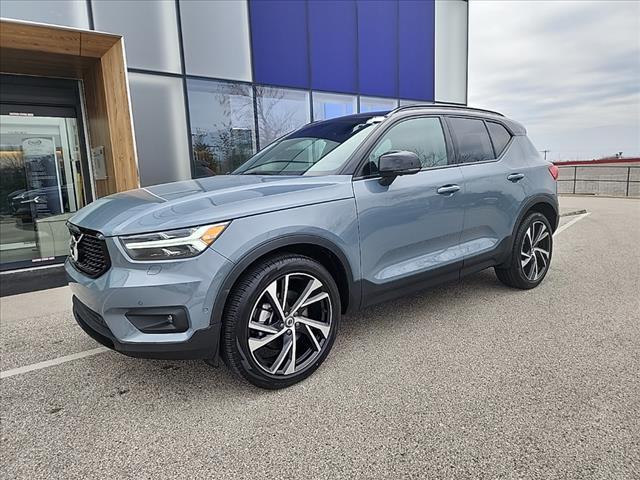 used 2021 Volvo XC40 car, priced at $33,898