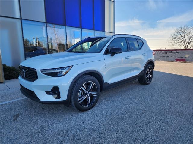 used 2023 Volvo XC40 car, priced at $37,798