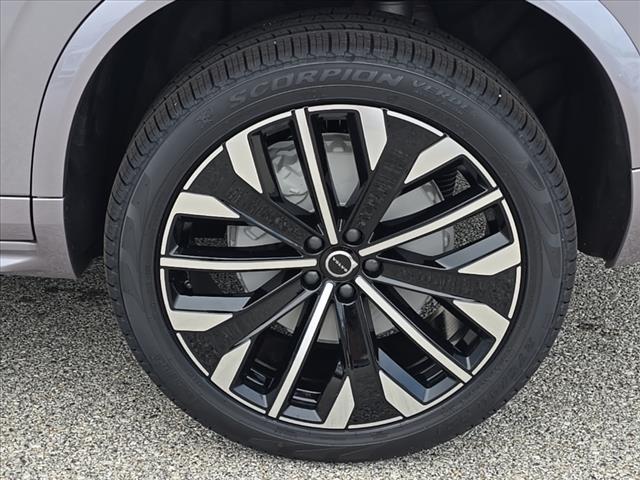 new 2026 Volvo XC90 car, priced at $79,910