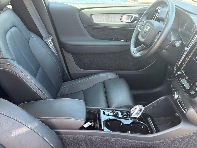 used 2025 Volvo XC40 car, priced at $37,798