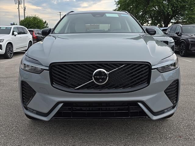 new 2026 Volvo XC60 car, priced at $63,935