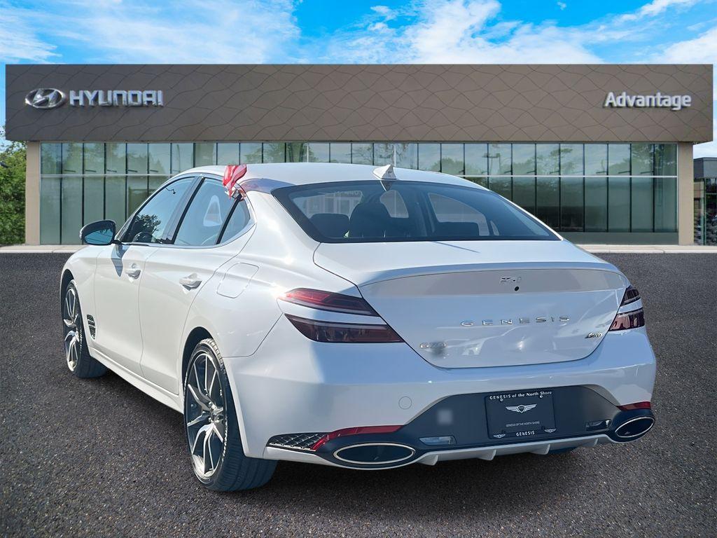 used 2025 Genesis G70 car