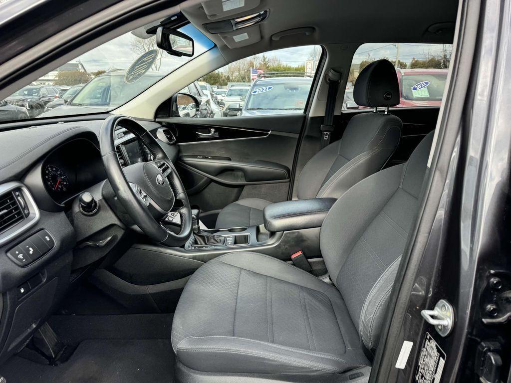 used 2019 Kia Sorento car, priced at $17,132