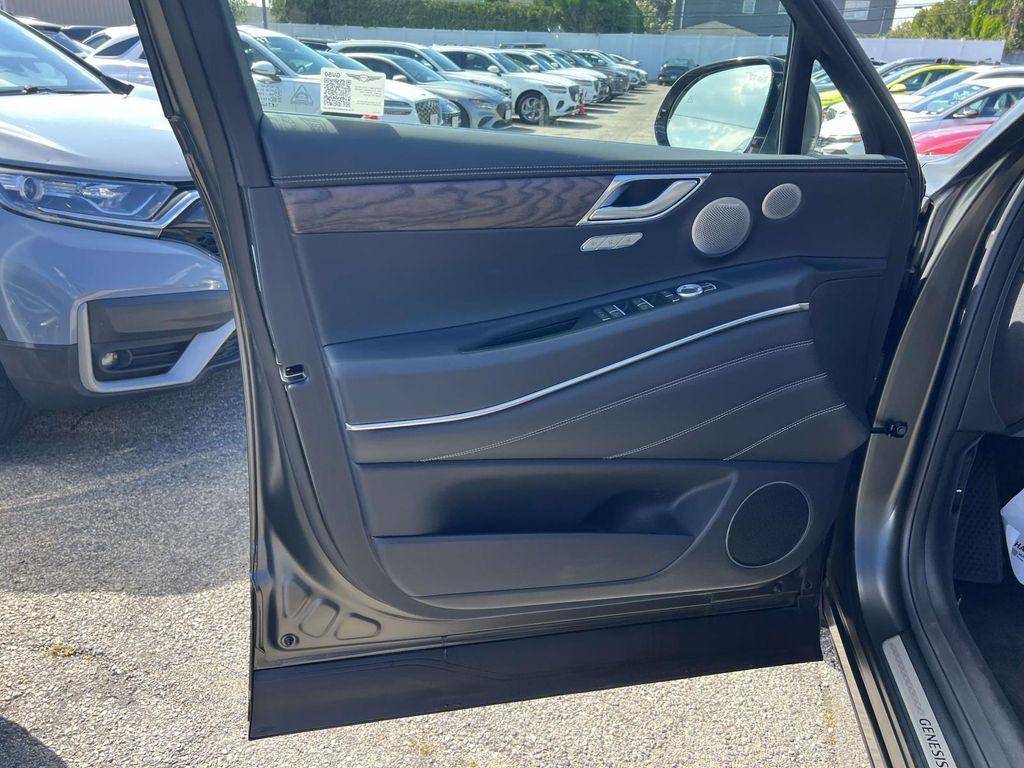 used 2025 Genesis GV80 car, priced at $59,995