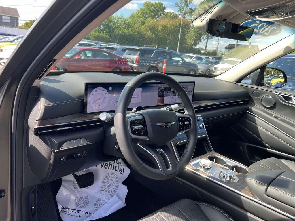 used 2025 Genesis GV80 car, priced at $59,995