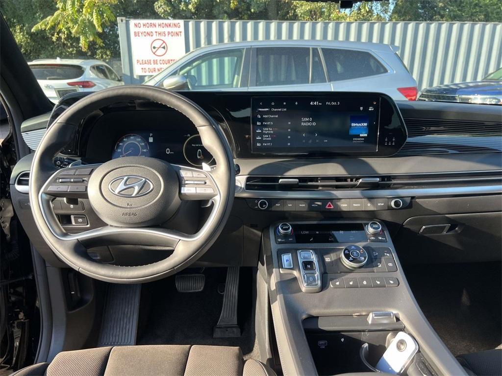 used 2025 Hyundai Palisade car, priced at $45,270