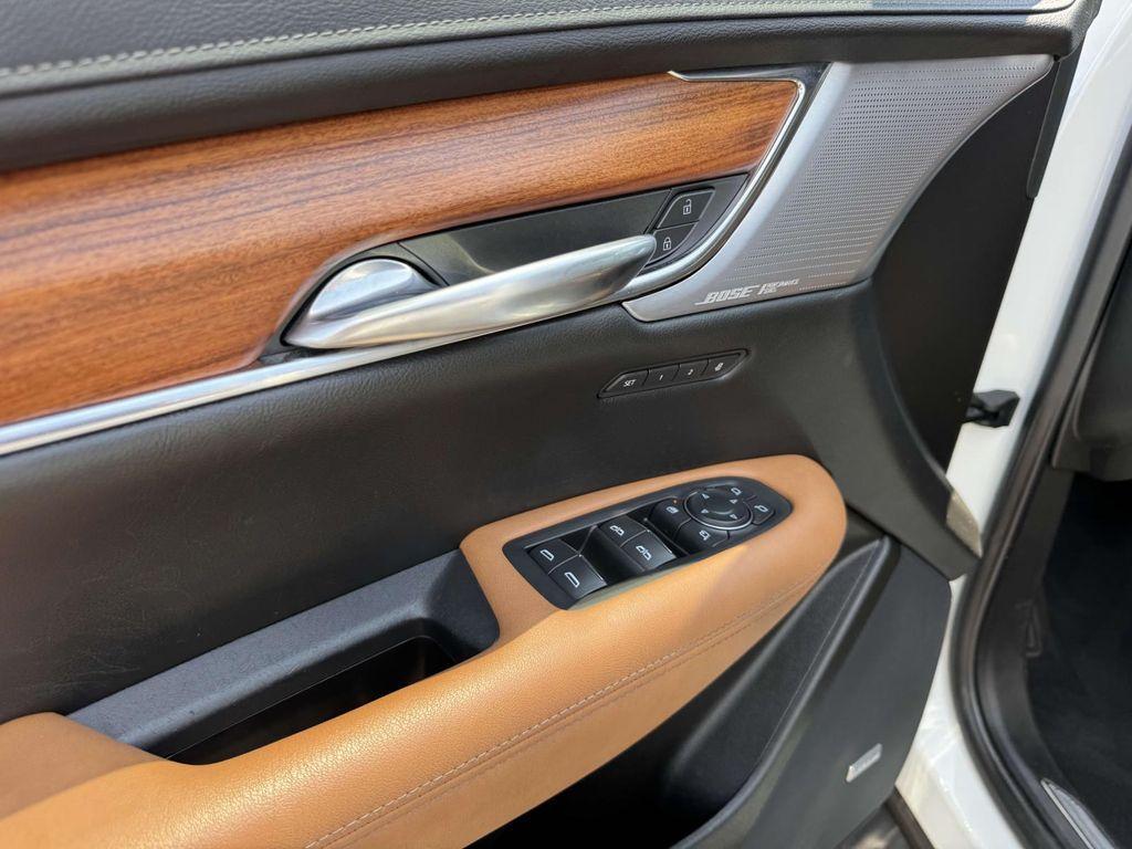 used 2021 Cadillac XT5 car, priced at $29,823