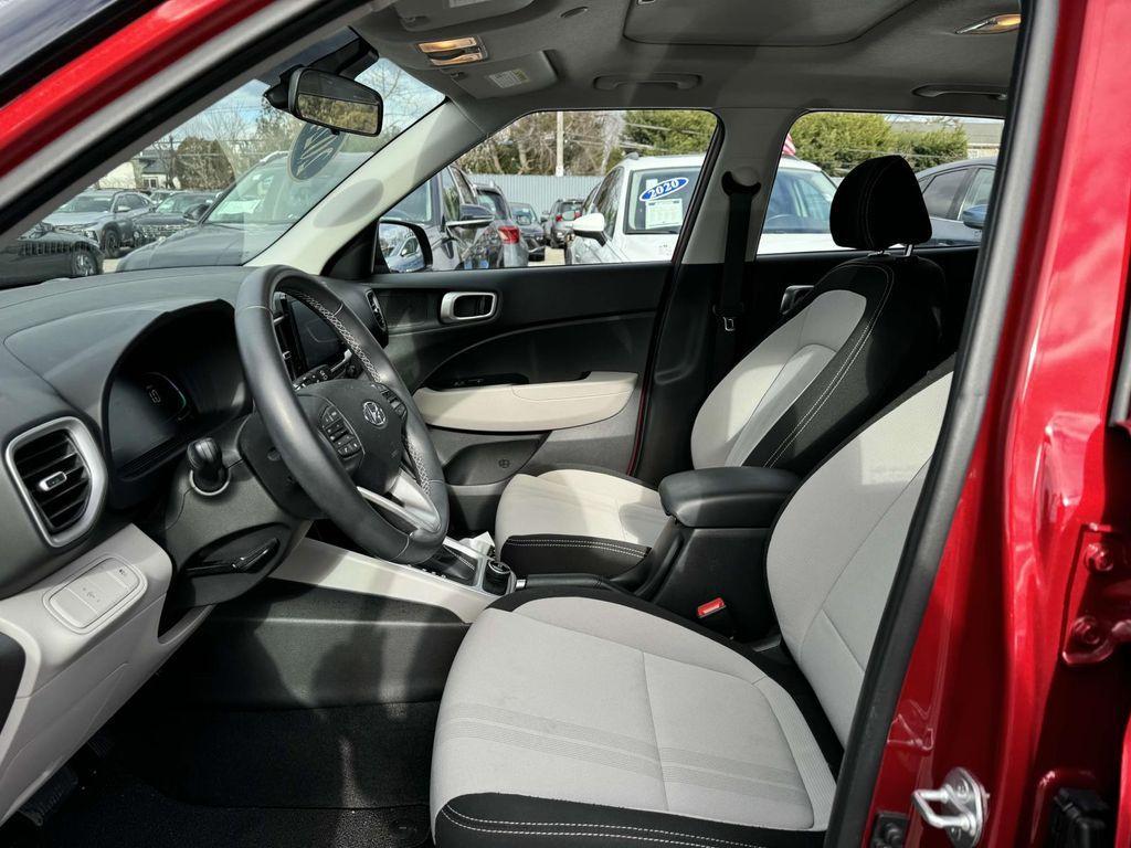 used 2024 Hyundai Venue car, priced at $19,574