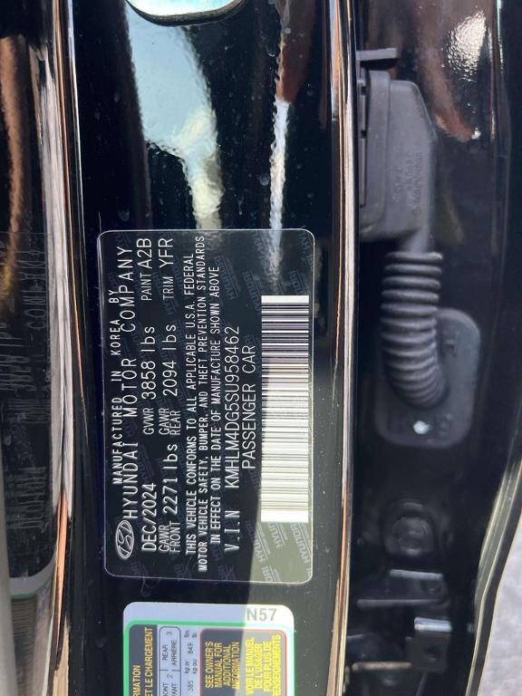 used 2025 Hyundai Elantra car, priced at $20,288