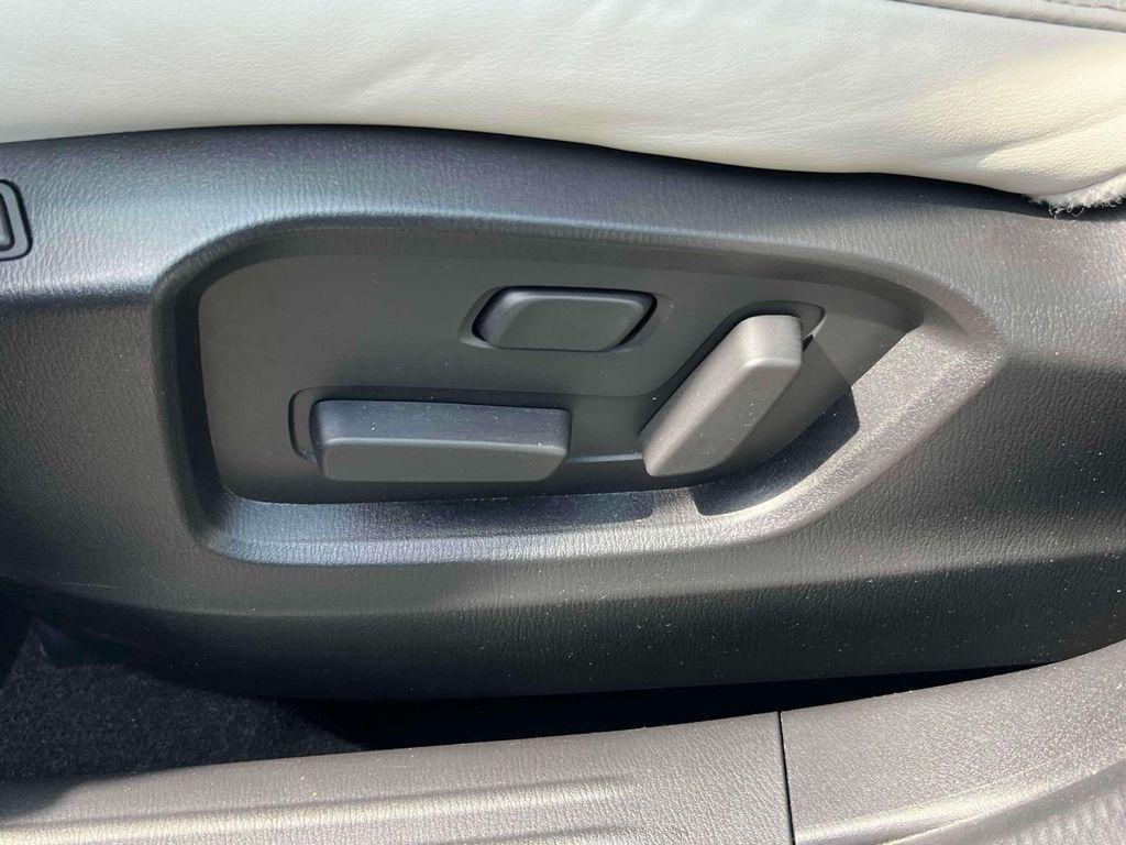 used 2023 Mazda CX-5 car, priced at $25,221