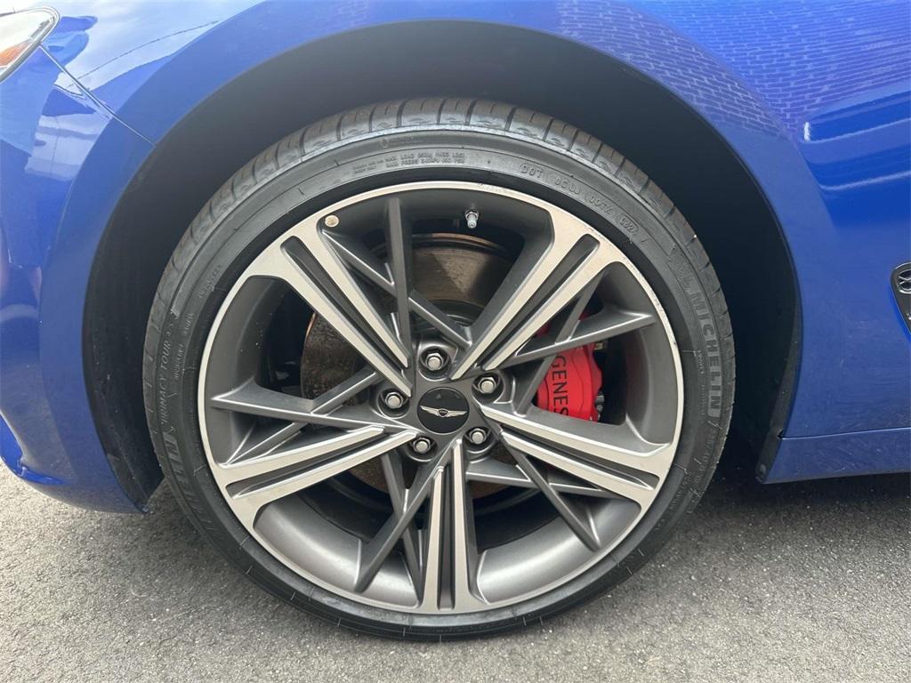 used 2025 Genesis G70 car, priced at $41,991