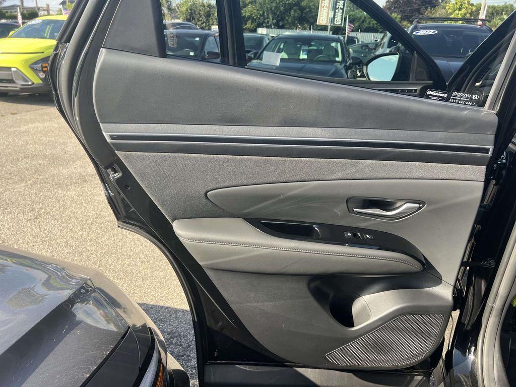 used 2024 Hyundai TUCSON Plug-In Hybrid car