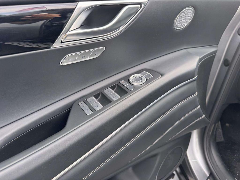 used 2025 Genesis GV80 car, priced at $57,495