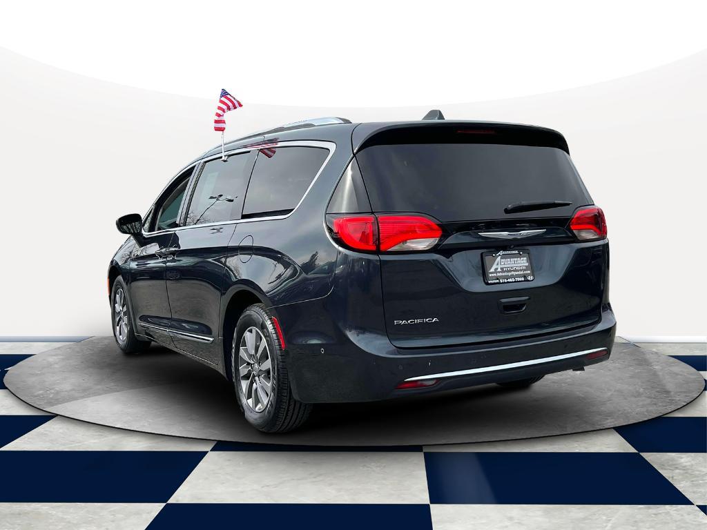 used 2020 Chrysler Pacifica car, priced at $24,000