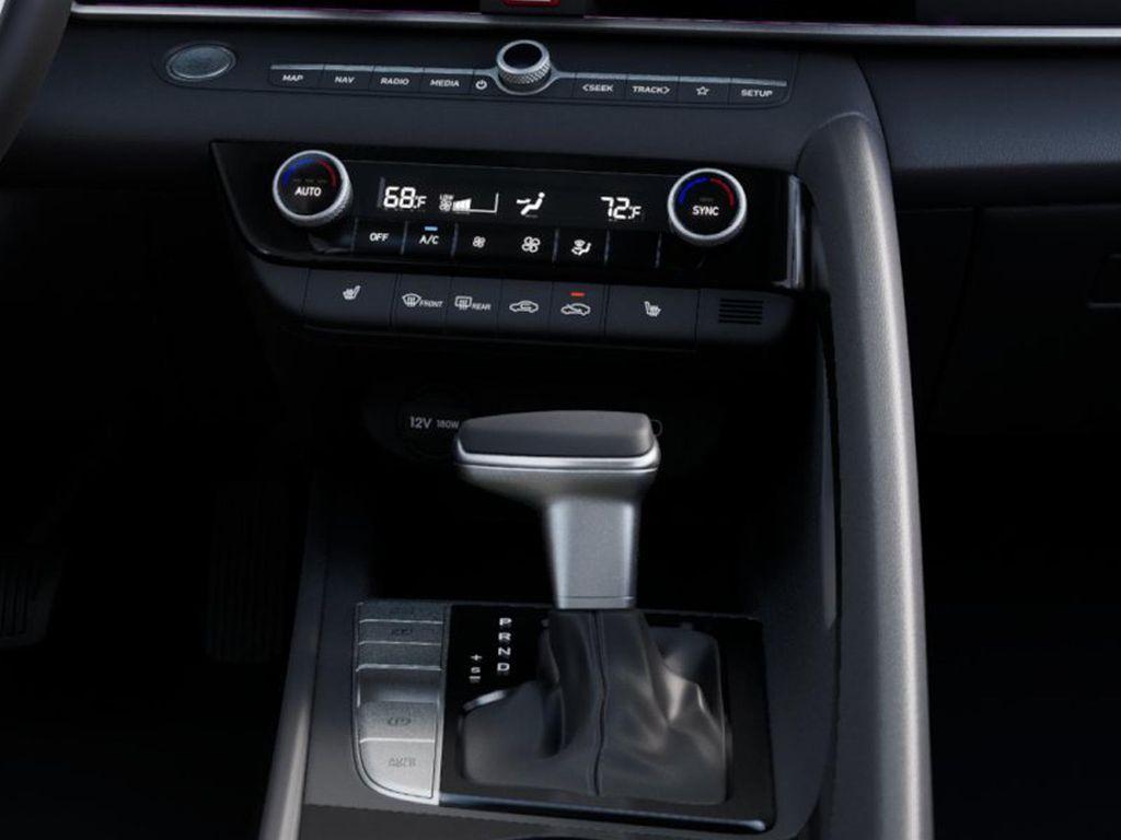 new 2025 Hyundai Elantra car, priced at $26,225