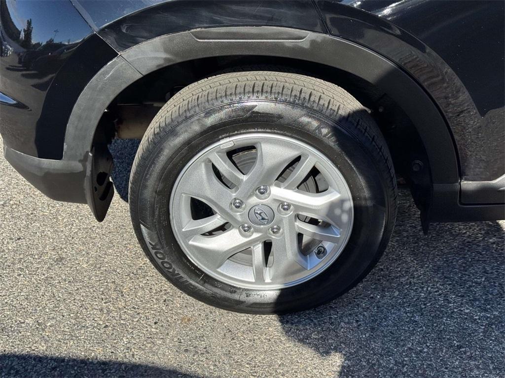 used 2023 Hyundai Venue car, priced at $14,999