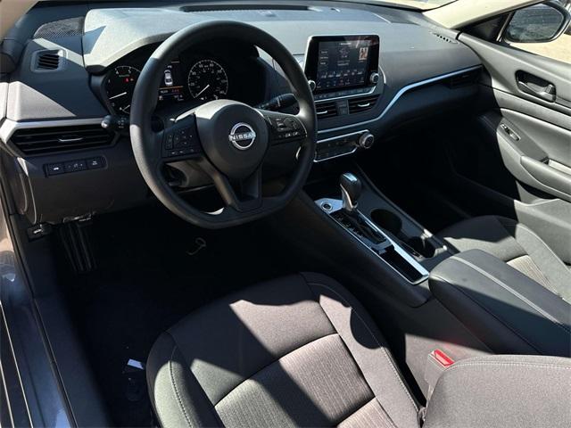 new 2025 Nissan Altima car, priced at $26,652