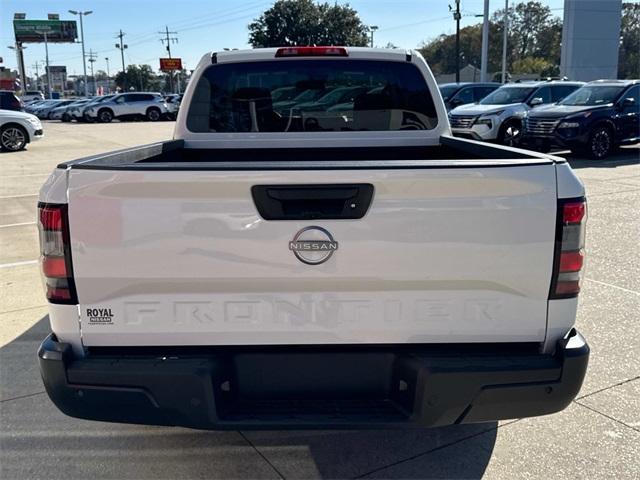 new 2025 Nissan Frontier car, priced at $32,895