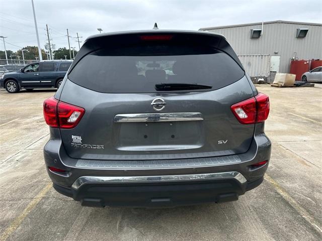 used 2020 Nissan Pathfinder car, priced at $19,956