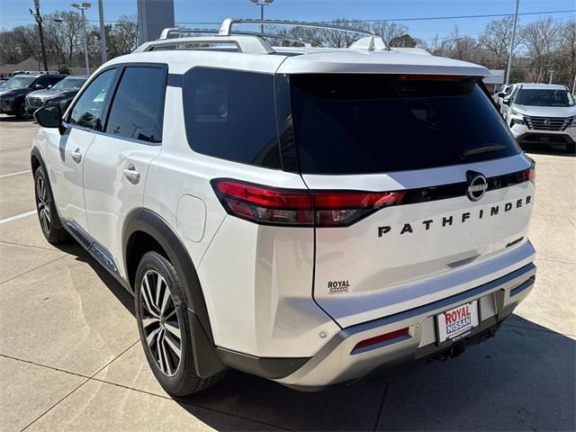 new 2025 Nissan Pathfinder car, priced at $52,178