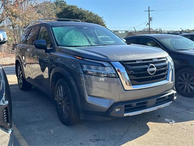 used 2022 Nissan Pathfinder car, priced at $28,935