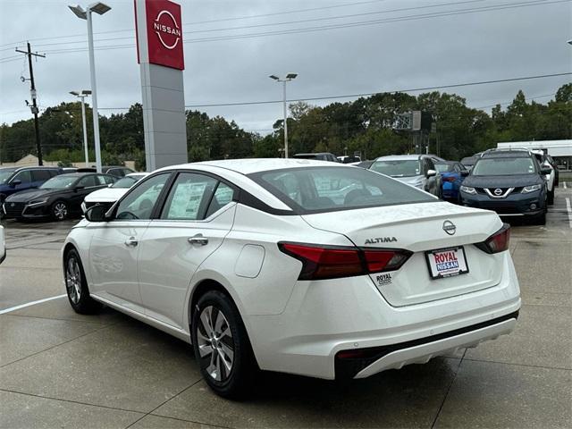 new 2025 Nissan Altima car, priced at $25,455