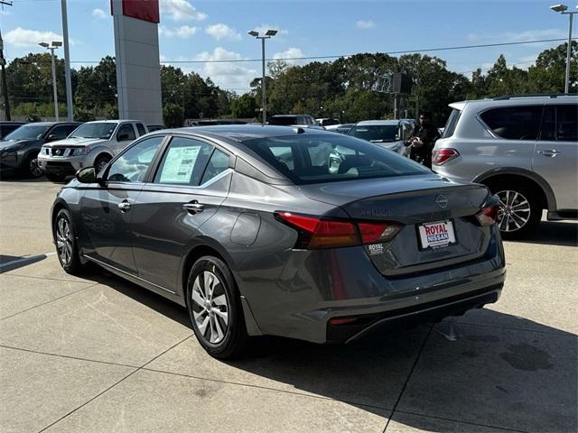 new 2025 Nissan Altima car, priced at $27,028