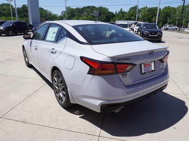 new 2024 Nissan Altima car, priced at $33,124