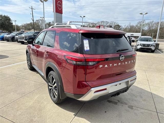 new 2025 Nissan Pathfinder car, priced at $52,153