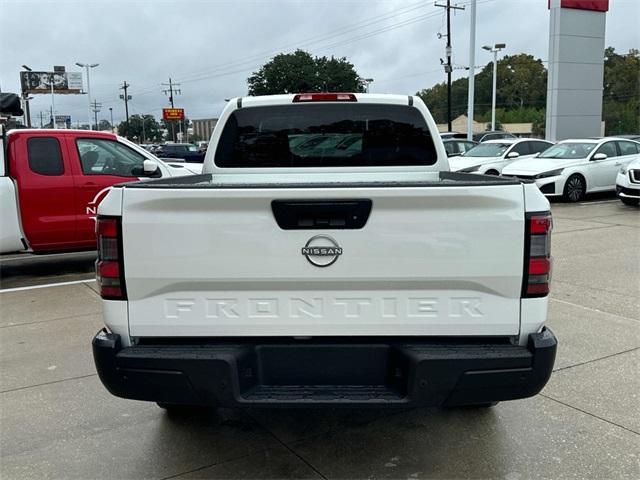 new 2025 Nissan Frontier car, priced at $33,695