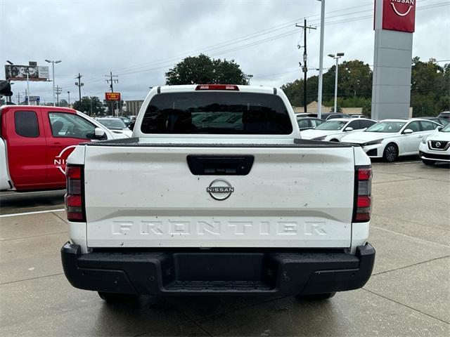 new 2025 Nissan Frontier car, priced at $33,695