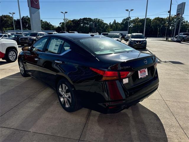 new 2025 Nissan Altima car, priced at $25,455