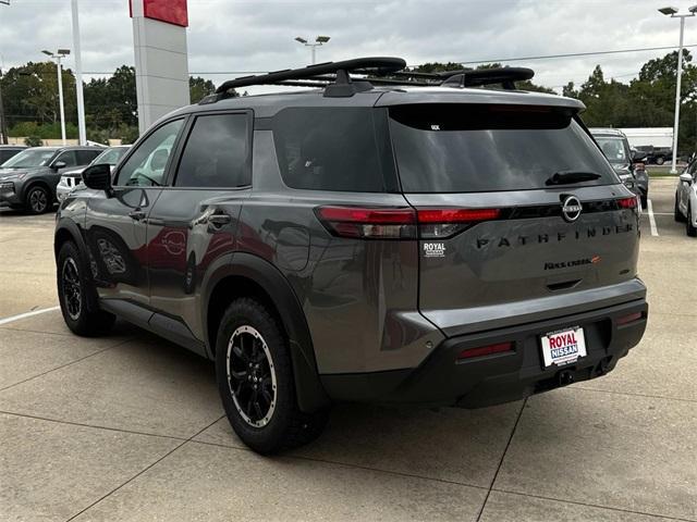 new 2025 Nissan Pathfinder car, priced at $45,972