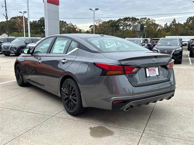 new 2025 Nissan Altima car, priced at $29,465