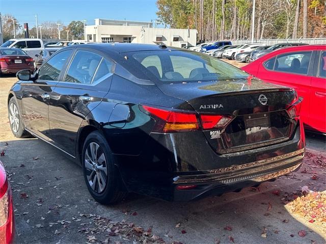 used 2020 Nissan Altima car, priced at $17,316