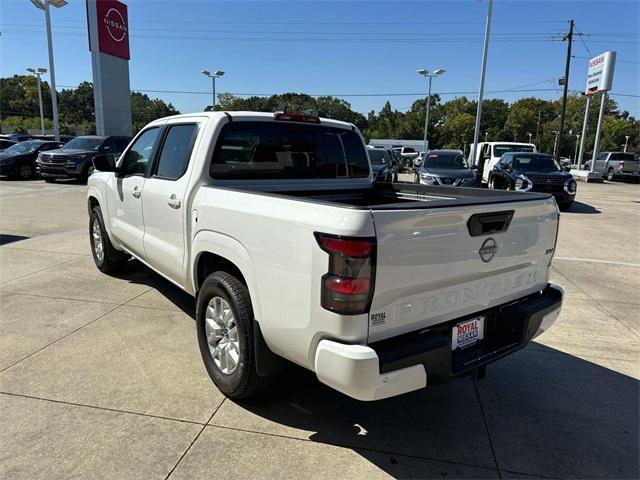 new 2024 Nissan Frontier car, priced at $36,044