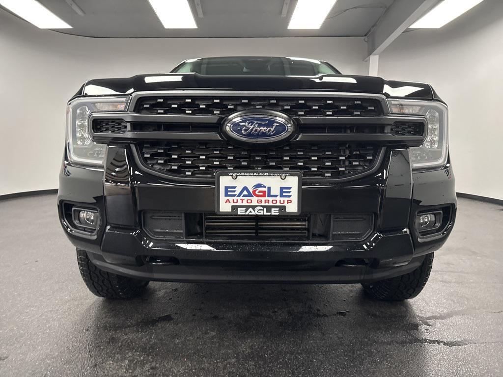 new 2025 Ford Ranger car, priced at $35,990