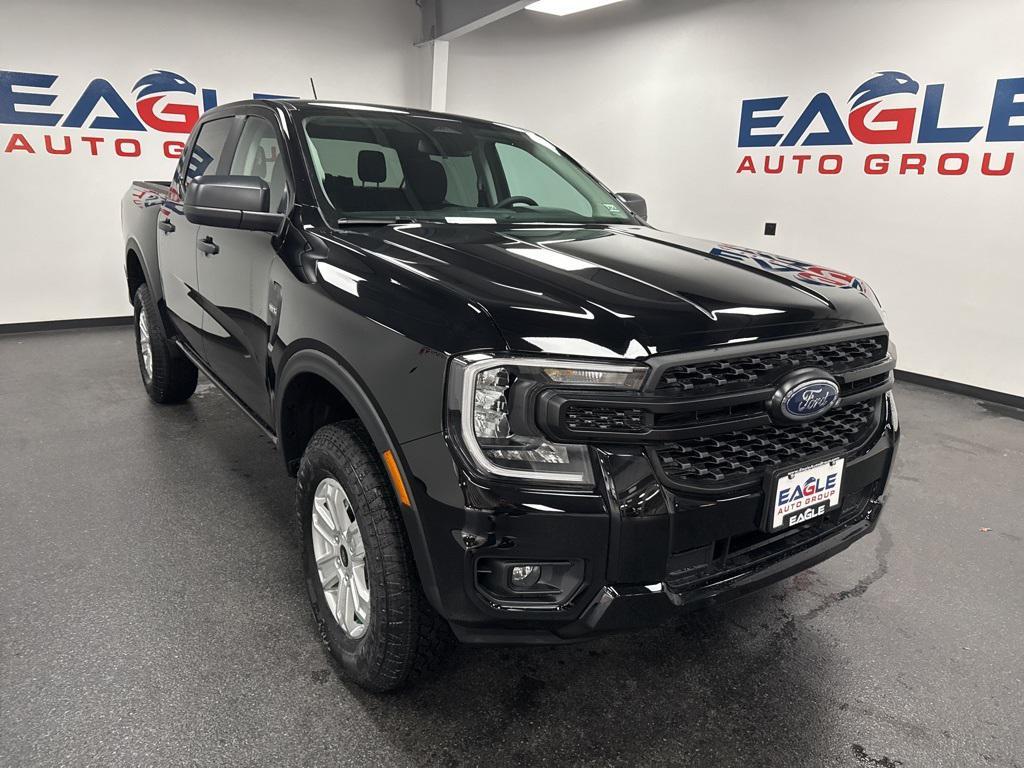 new 2025 Ford Ranger car, priced at $35,990