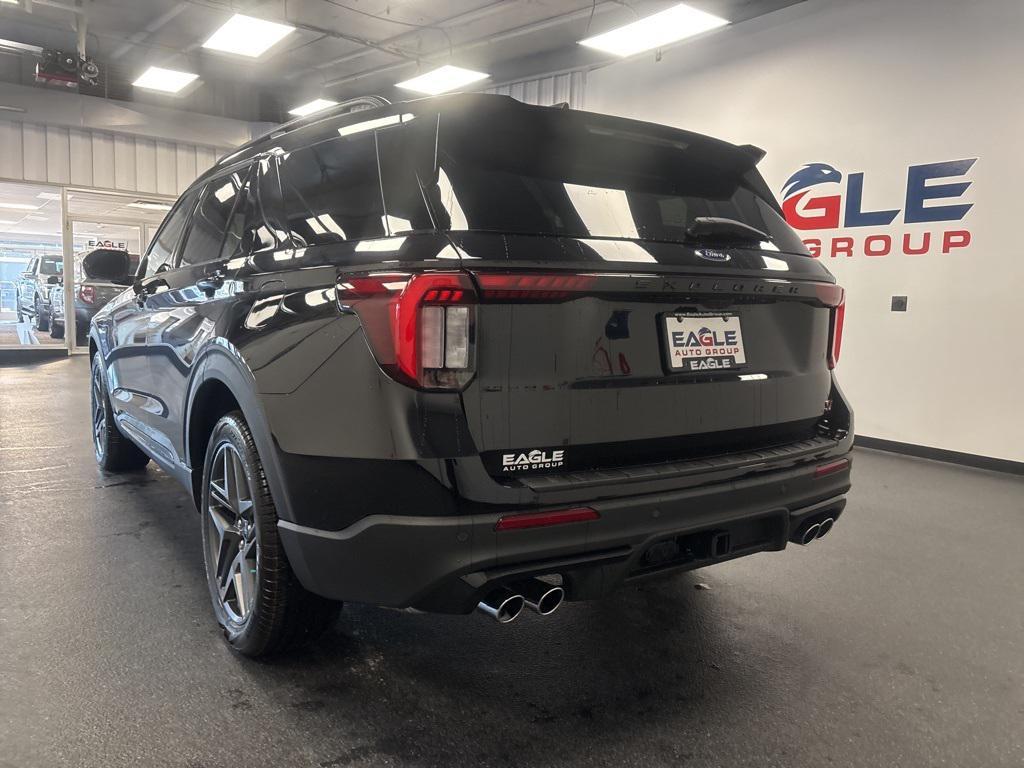new 2025 Ford Explorer car, priced at $57,990