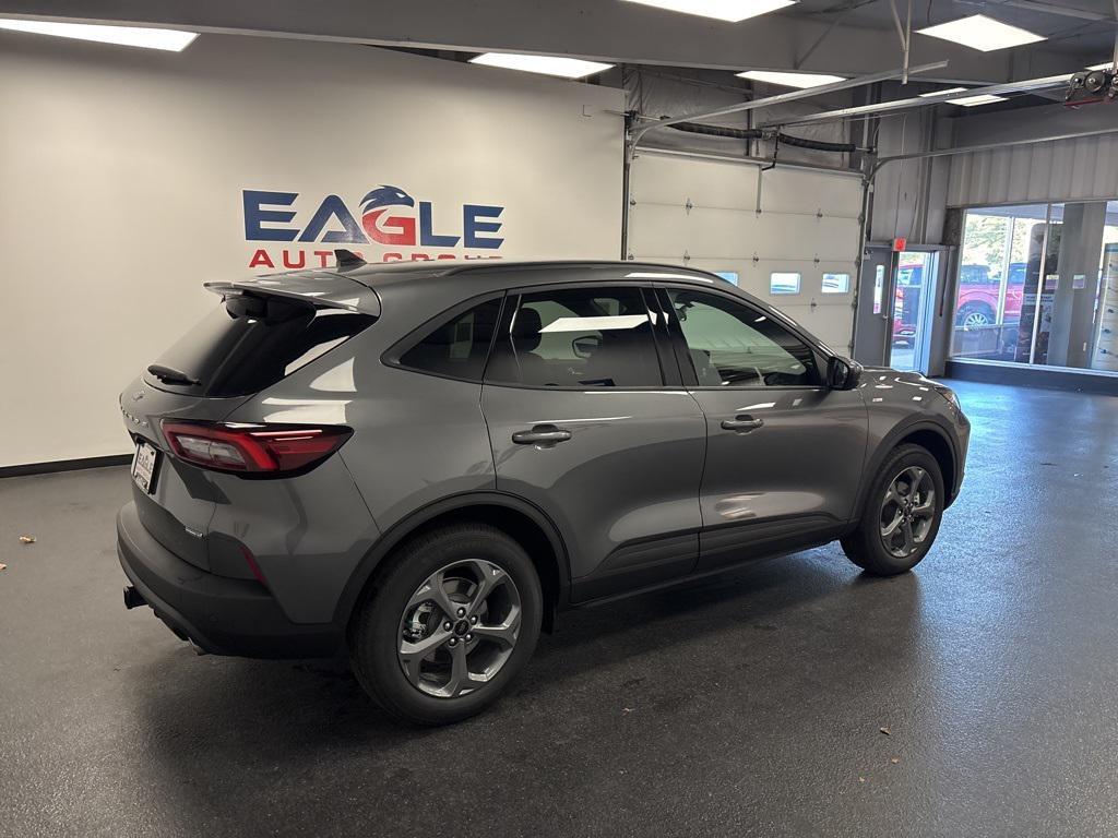 new 2026 Ford Escape car, priced at $33,990