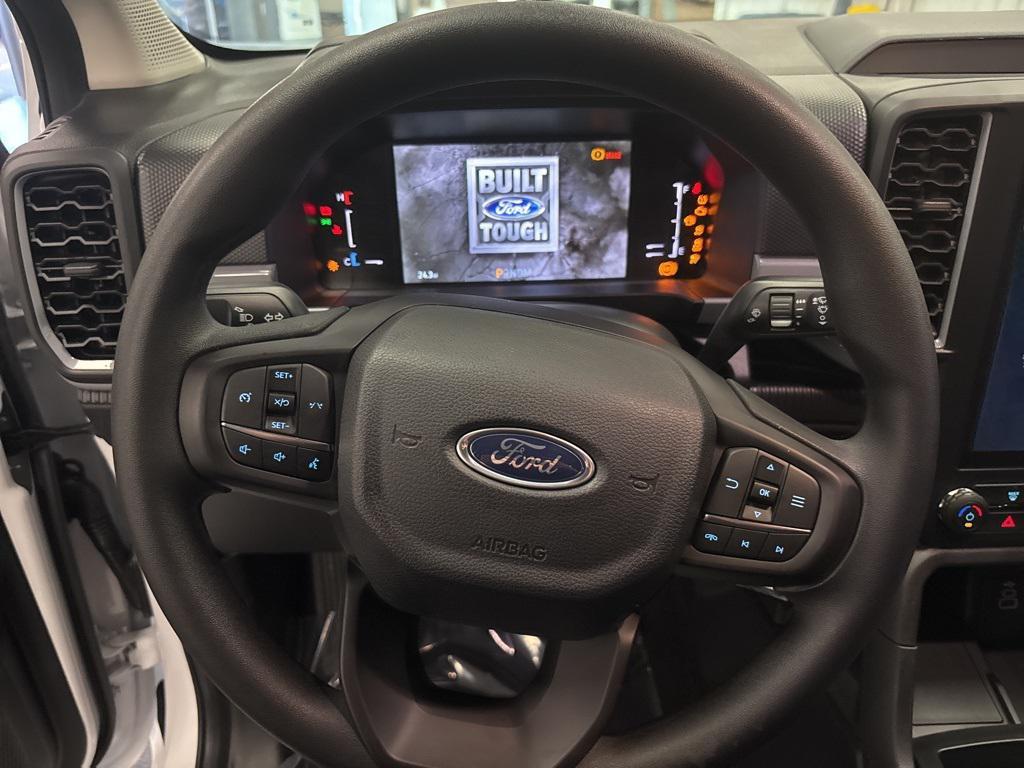 new 2025 Ford Ranger car, priced at $35,990