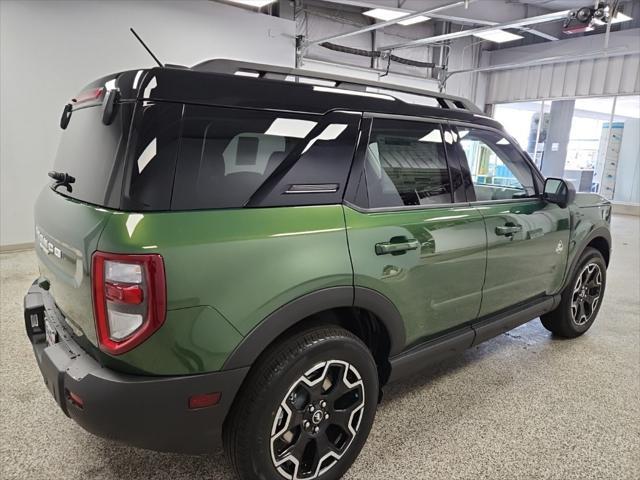 new 2025 Ford Bronco Sport car, priced at $35,990