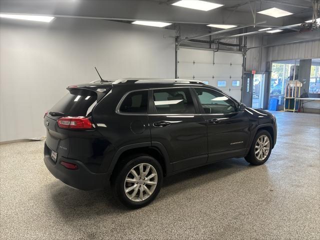 used 2014 Jeep Cherokee car, priced at $10,690