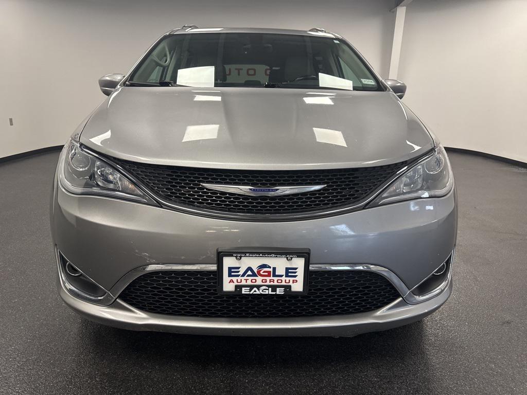 used 2019 Chrysler Pacifica car, priced at $13,290