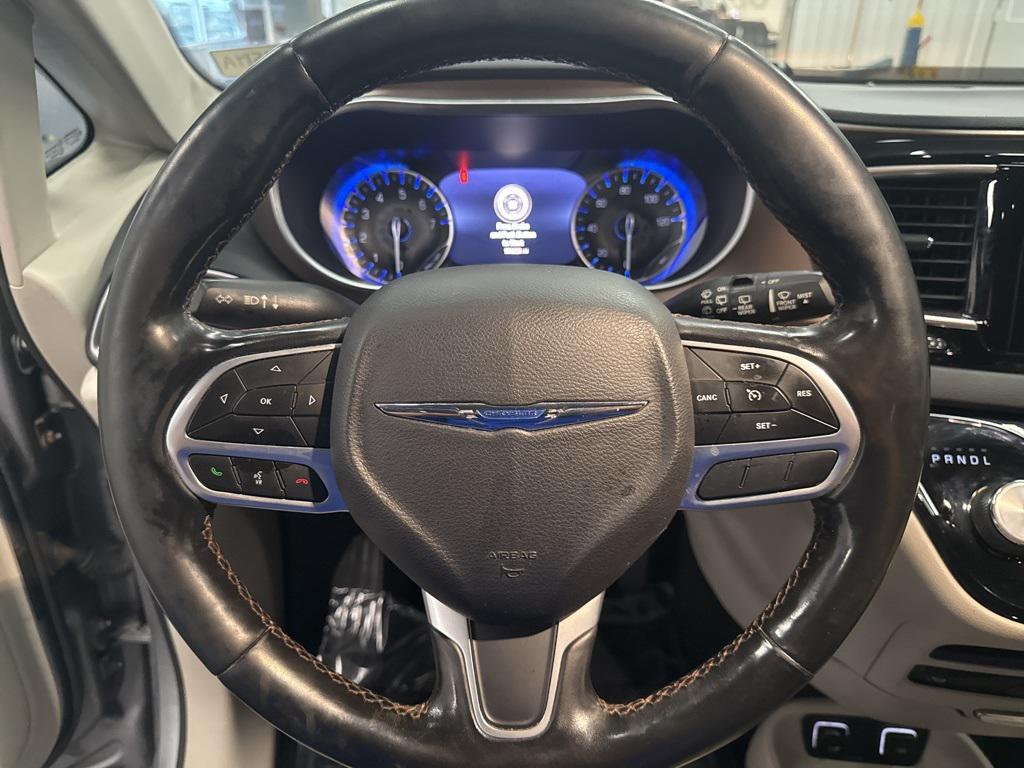 used 2019 Chrysler Pacifica car, priced at $13,290