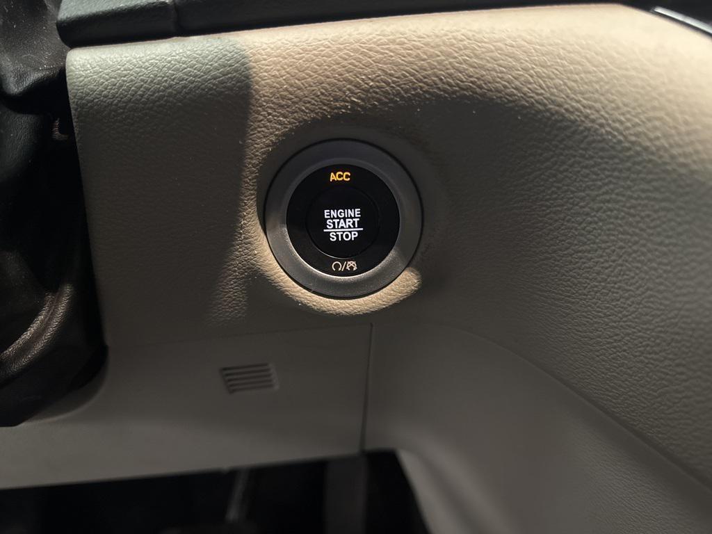 used 2019 Chrysler Pacifica car, priced at $13,290