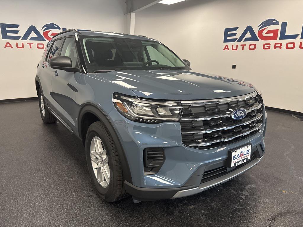 new 2025 Ford Explorer car, priced at $44,400