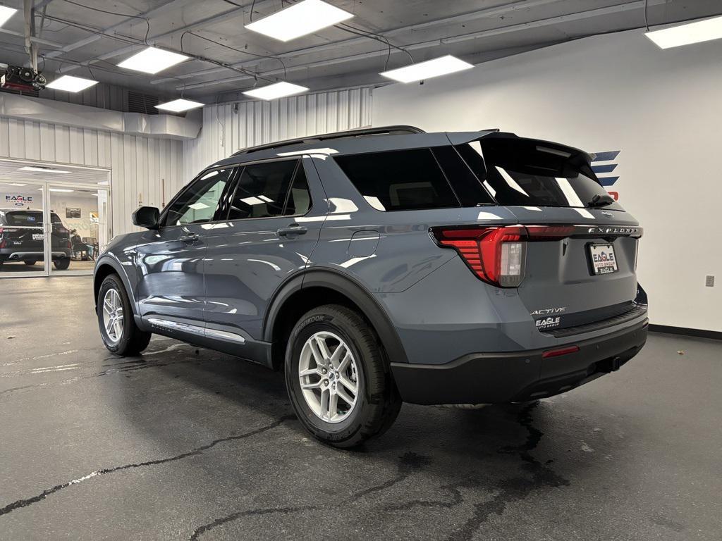 new 2025 Ford Explorer car, priced at $38,990